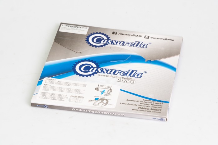 KIT PIÑONES - KLX S 250 CON MANZANA 4 HUECOS (PT42C-PD14C-520C)CASSARELLA