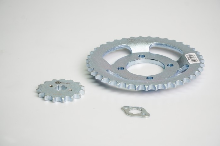 KIT PIÑONES - ROCK-Z 125 4 HUECOS (PT39C-PD15C-428C) CASSARELLA