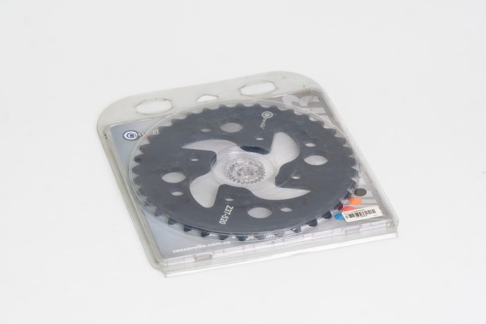 SPROCKET - 37 PULSAR 200/TTR180 PASO 520 ESTILO RANGE AZUL DURAL RACER CASSARELLA X