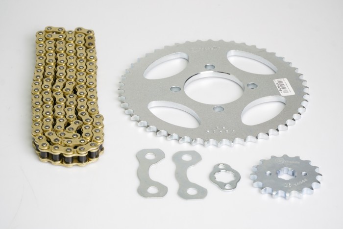 KIT CAJA CADENA - XTZ 125 SPEED 4 HUECOS (PT48C-PD16C-428-H-124-C) DORADA CASSARELLA