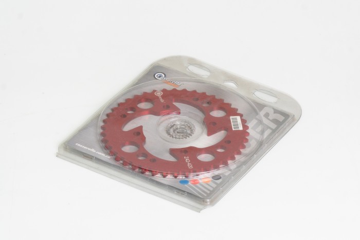 SPROCKET - 42 YCF 150 PASO 420 ESTILO RANGE ROJO DURAL RACER CASSARELLA X
