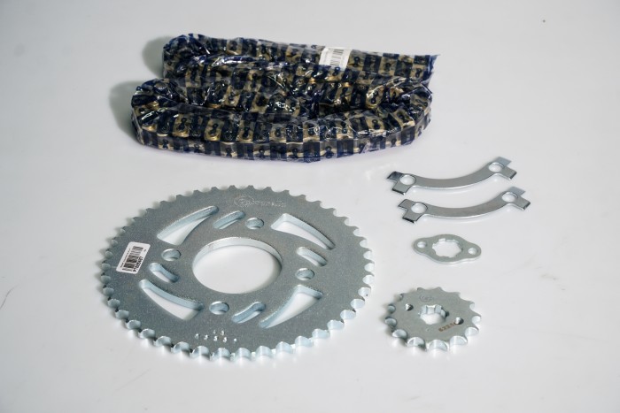 KIT CAJA CADENA - PULSAR 180 4 HUECOS (PT43C-PD14C-428-H-132-C) DORADA CASSARELLA