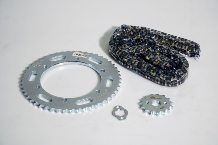 KIT CAJA CADENA - KMX 125 6 HUECOS (PT50C-PD15C-428H-132-C) DORADA CASSARELLA