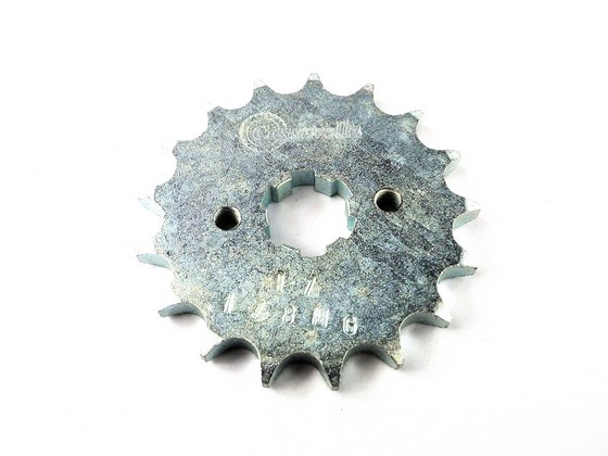 PIÑON SALIDA - 17 XR 125 L PASO 428 CASSARELLA