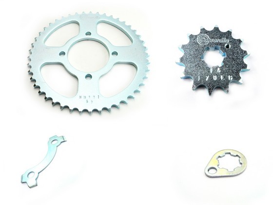 KIT PIÑONES - YD LIBERO 125 4 HUECOS (PT45C-PD14C- 428) CASSARELLA