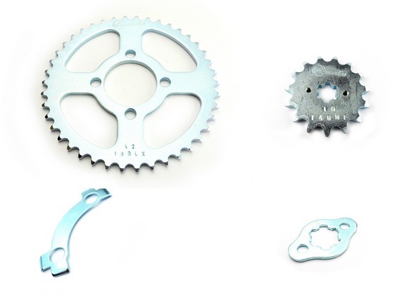 KIT PIÑONES - BOXER PLATINO 125 4 HUECOS (PT42C-PD15C PASO 420) CASSARELLA