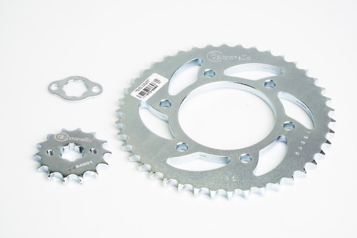 KIT PIÑONES - FZ 2.0 160 6 HUECOS (PT42C-PD14 2H - 428) CASSARELLA