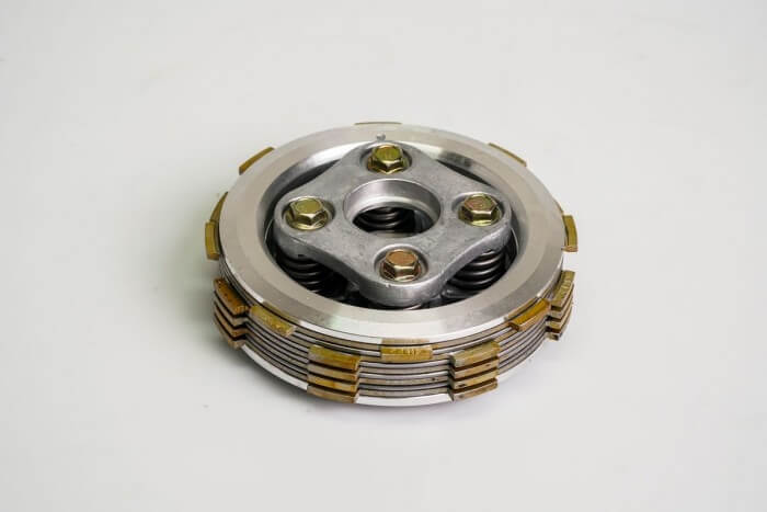 CENTRO CLUTCH COMPLETO CASSARELLA BAJAJ CT125 -5 DISCOS (166)