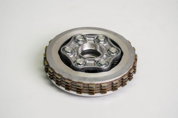 CENTRO CLUTCH COMPLETO CASSARELLA DISCOVER135 SPORT -4 DISCOS (166)