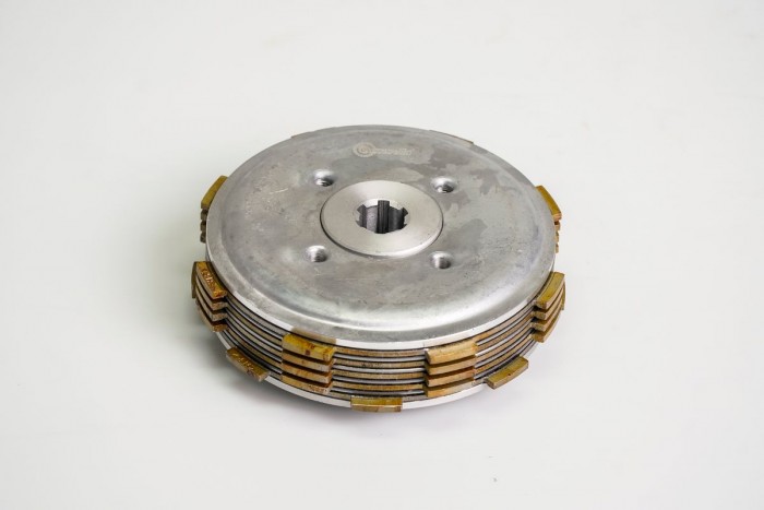 CENTRO CLUTCH COMPLETO CASSARELLA DISCOVER150 ST -5 DISCOS (166)