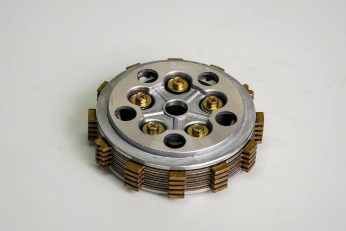 CENTRO CLUTCH COMPLETO CASSARELLA GN125H/NOVA/GS125 -5 DISCOS (166)