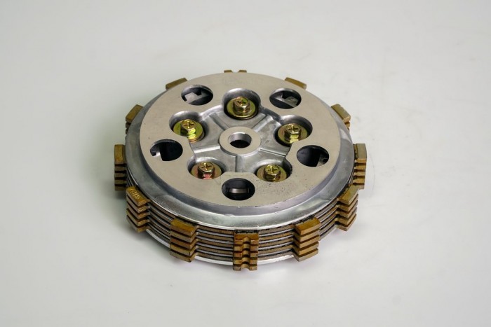 CENTRO CLUTCH COMPLETO CASSARELLA GSR150 -5 DISCOS (166)