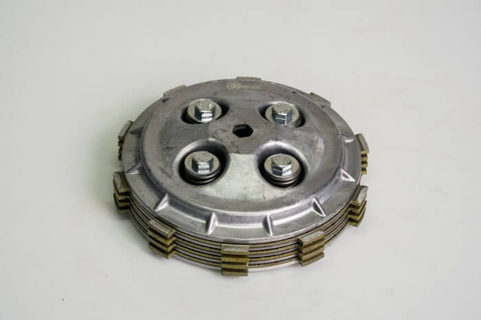 CENTRO CLUTCH COMPLETO CASSARELLA FZ16/SZR/SZRR -4 DISCOS (166)