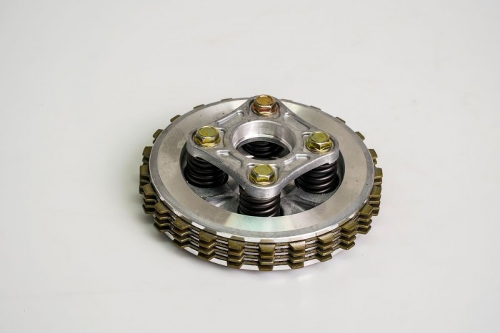 CENTRO CLUTCH COMPLETO CASSARELLA CB110/CB110 DLX|CB125F CARB|CB125E-POWER SPORT-E-STORM -4 DISCOS (166)