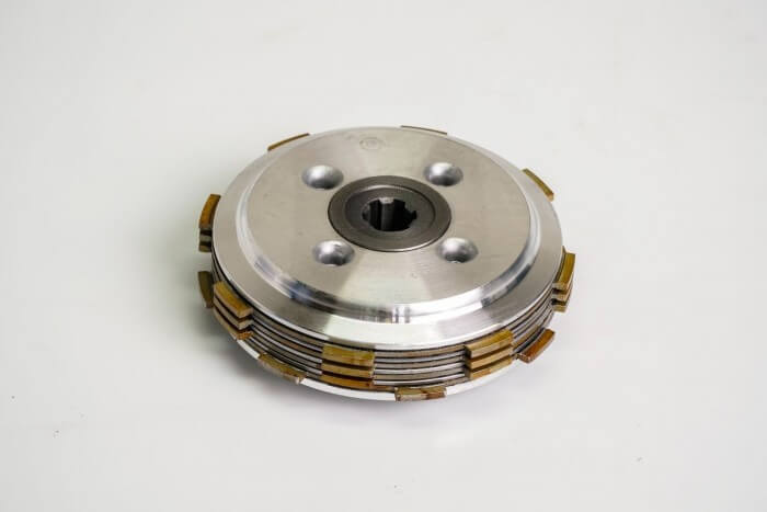 CENTRO CLUTCH COMPLETO CASSARELLA ECO100 DELUX-SPLENDOR NXG/ECO 100 -4 DISCOS (166)