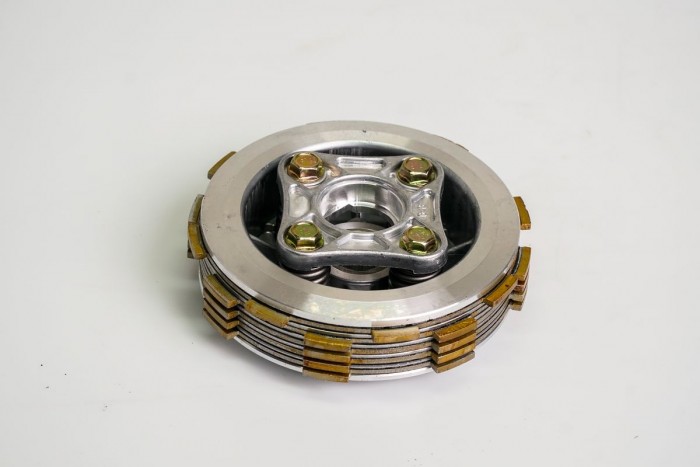 CENTRO CLUTCH COMPLETO CASSARELLA XR125L/NXR 125 BROSS -5 DISCOS (166)