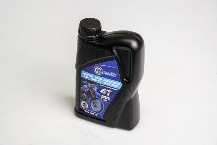 ACEITE CASSARELLA 10W40 SEMI 4T JASO MA2 CAJA X 12 LITROS(001)
