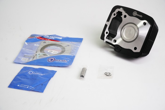KIT CILINDRO COMPLETO CON PISTON CASSARELLA CBF125/XR125-BRIO/XR125L/MRX125 BULON 13MM PISTON 52,4MM NEGRO  (490C)