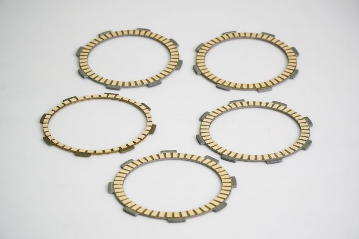 DISCOS CLUTCH CASSARELLA PULSAR135 LS JUEGO*5 (165-JAP)