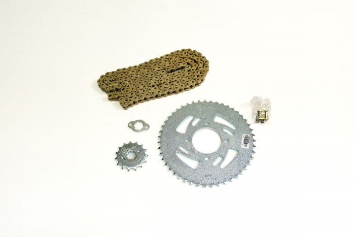 KIT CAJA CADENA - V-STROM 160 4 HUECOS (PT47C-PD15C-428-H-136-C) DORADA O´RING CASSARELLA