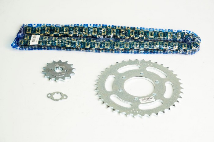 KIT CAJA CADENA - AVENGER 220 6 HUECOS (PT38C-PD14C-520-H-110-C) DORADA CASSARELLA