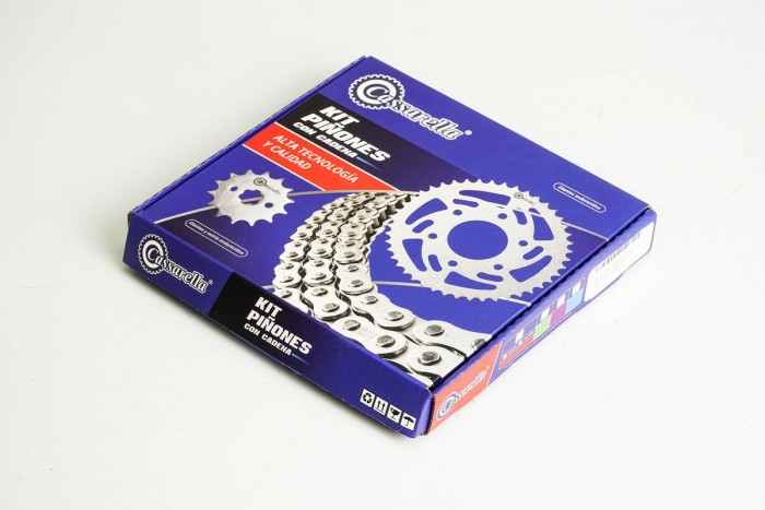 KIT CAJA CADENA - BOXER PLATINO COMFORTEC 125 4 HUECOS (PT42C-PD14C-428-H-122-C) NIQUELADA CASSARELLA