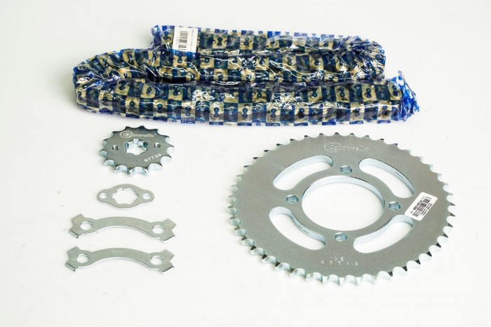 KIT CAJA CADENA - YBR 125 4 HUECOS (PT43C-PD14C-428-H-132-C) DORADA CASSARELLA