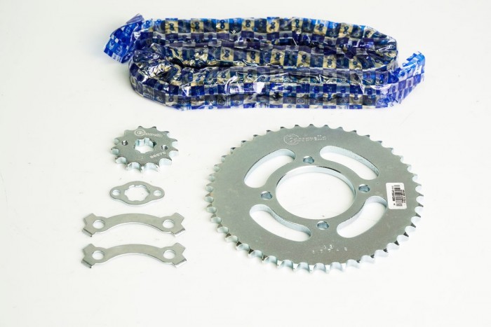 KIT CAJA CADENA - YBR 125 4 HUECOS (PT43C-PD13C-428H-120-C) DORADA CASSARELLA