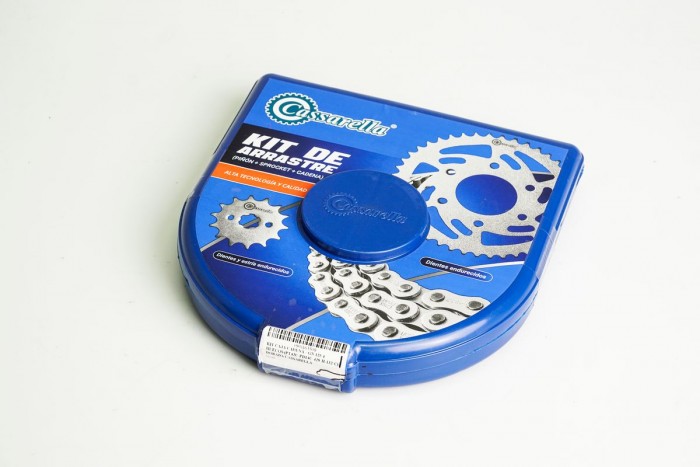 KIT CAJA CADENA - GN 125 4 HUECOS (PT42C-PD14C-428-H-132-C) DORADA CASSARELLA