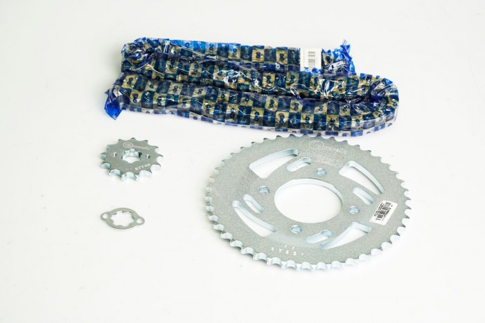 KIT CAJA CADENA - APACHE 160  4 HUECOS (PT44C-PD13C-428-H-132-C) DORADA CASSARELLA