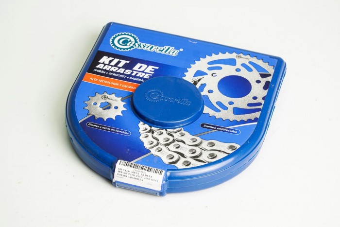 KIT CAJA CADENA - XR 150 L 6 HUECOS (PT51C-PD14C-428-H-132-C) DORADA CASSARELLA