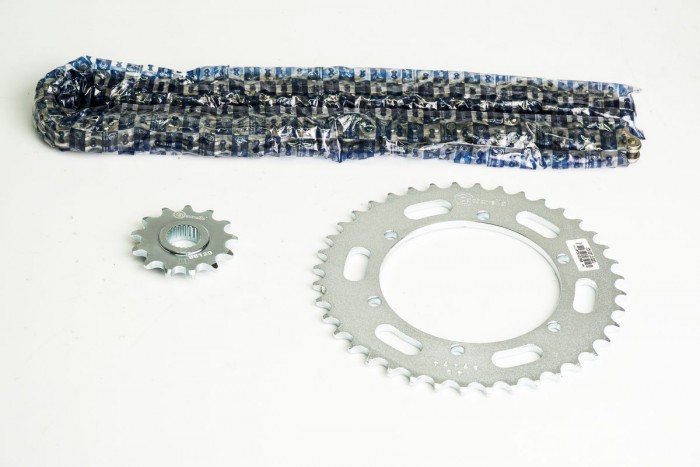 KIT CAJA CADENA - XTZ 250 6 HUECOS (PT40C-PD13C-520-H-112-C) NIQUELADA CASSARELLA