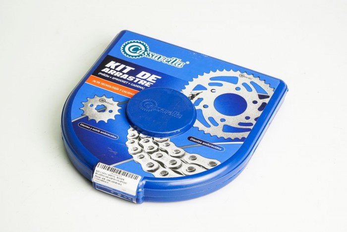 KIT CAJA CADENA - BOXER PLATINO 110 4 HUECOS (PT42C-PD14C-420--120C) DORADA CASSARELLA