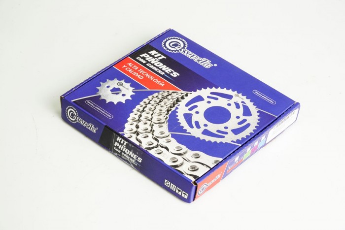 KIT CAJA CADENA - PULSAR NS 200 6 HUECOS (PT39C-PD14C-520-H-112-C) DORADA CASSARELLA