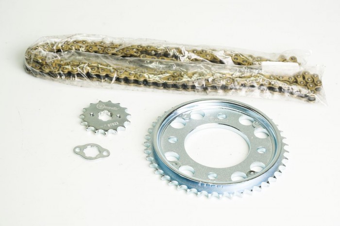 KIT CAJA CADENA - CB R 190 SPEED 4 HUECOS (PT43C - PD15C - 428-H-132C) DORADA CASSARELLA