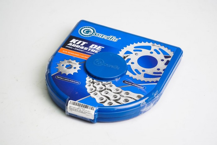 KIT CAJA CADENA - AKT TT 125 4 HUECOS (PT46 - PD14C-428-H-124-C) NIQUELADA CASSARELLA