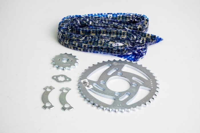 KIT CAJA CADENA - BOXER PLATINO 100 4 HUECOS (PT42C-PD14C-428-H-124-C) DORADA O´RING CASSARELLA