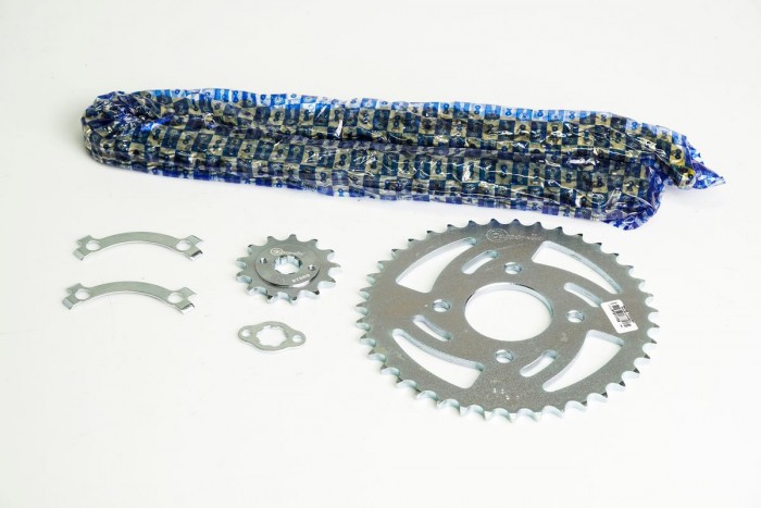 KIT CAJA CADENA - AKT TTR 180 4 HUECOS (PT39C-PD13C-520-H-110-C) O´RING DORADA CASSARELLA