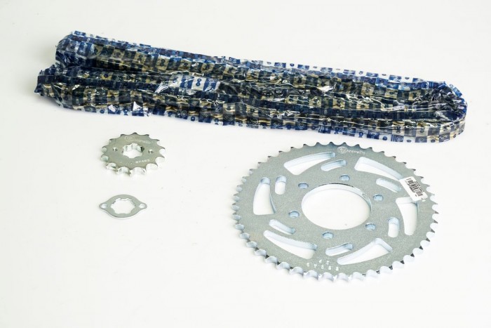 KIT CAJA CADENA - XTZ 150 6 HUECOS (PT45C-PD14C-428-H-124-C) DORADA O`RING CASSARELLA