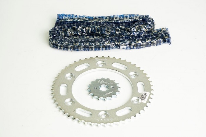 KIT CAJA CADENA - XR 125 L 6 HUECOS (PT51C-PD16C-428-H-132-C) NIQUELADA CASSARELLA