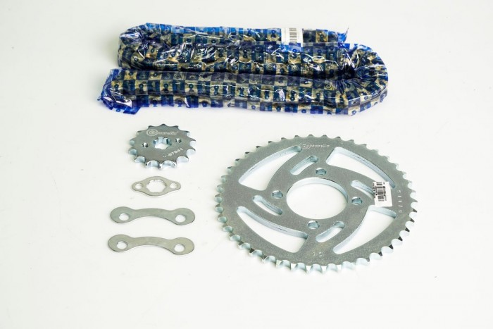 KIT CAJA CADENA - AKT 100 4 HUECOS (PT42C-PD14C-428-H-120-C) DORADA CASSARELLA