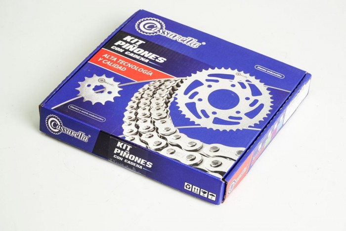 KIT CAJA CADENA - AX 115 4 HUECOS (PT44C-PD15C-428-H-114-C) DORADA CASSARELLA