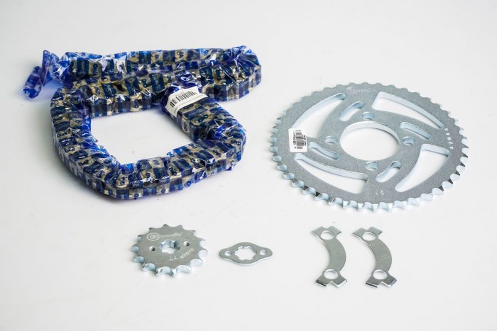 KIT CAJA CADENA - BOXER CLASSIC 100 4 HUECOS (PT42C-PD14C-428-H-122-C) DORADA CASSARELLA