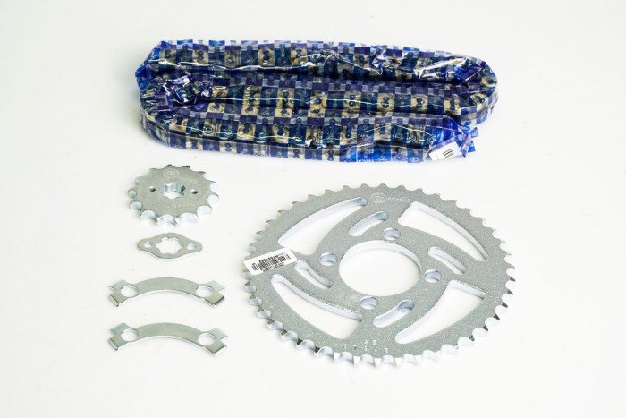 KIT CAJA CADENA - BOXER PLATINO 100 4 HUECOS (PT42C-PD14C-428-H-122-C) DORADA CASSARELLA