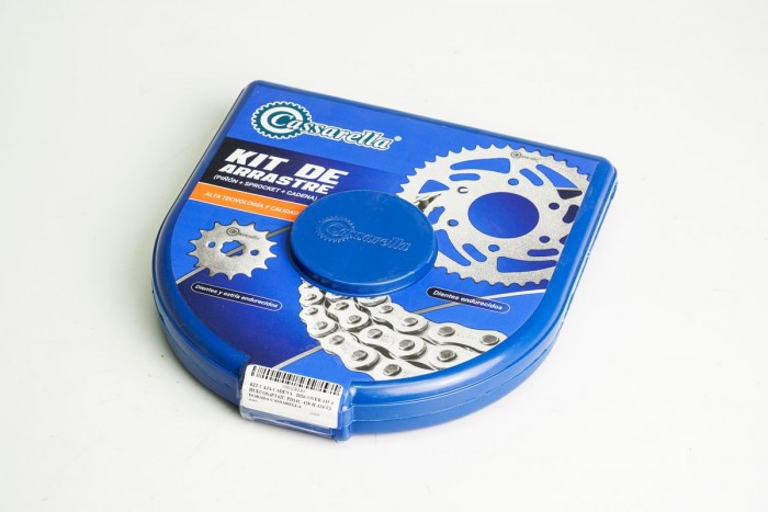 KIT CAJA CADENA - DISCOVER 135 4 HUECOS (PT42C-PD14C-428-H-124-C) DORADA CASSARELLA