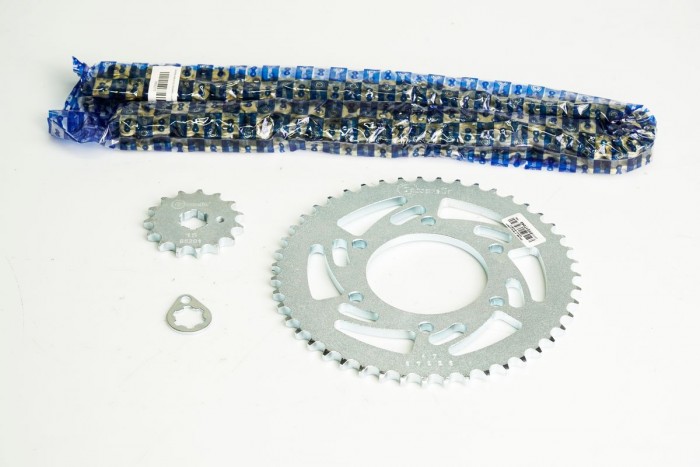 KIT CAJA CADENA - YZF R15 MODELO 2 6 HUECOS (PT47C-PD15C-428-H-132-C) DORADA CASSARELLA