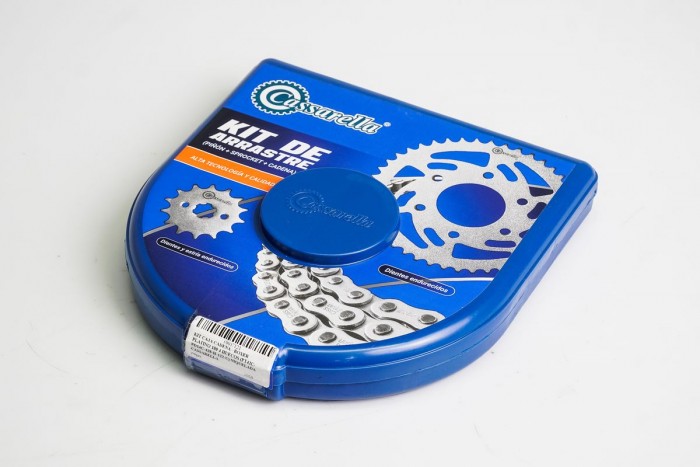 KIT CAJA CADENA - BOXER PLATINO 100 4 HUECOS (PT42C-PD14C-428-H-122-C) NIQUELADA CASSARELLA