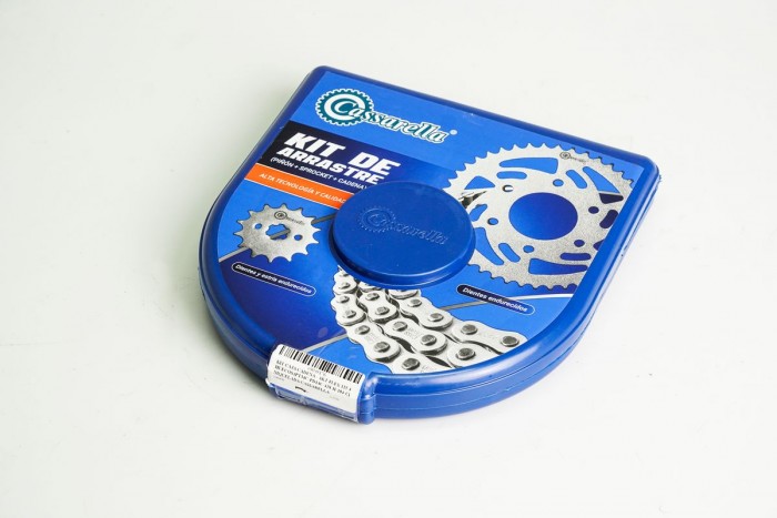 KIT CAJA CADENA - AKT FLEX 125 4 HUECOS (PT34C-PD14C-428-H-104-C) NIQUELADA CASSARELLA