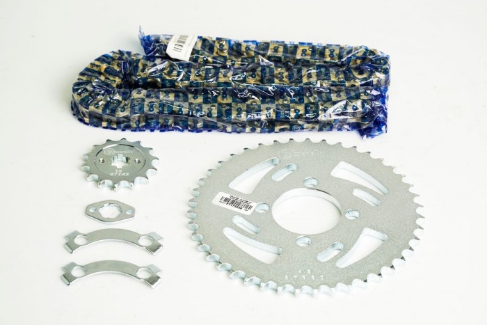 KIT CAJA CADENA - BÓXER 102 4 HUECOS (PT43C-PD14C-428 -H-120-C)  DORADA CASSARELLA