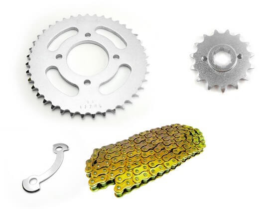 KIT CAJA CADENA - AKT EVO NE 125/AKT CHR 125  4 HUECOS (PT41C-PD15C-CA428-H-120-C) DORADA CASSARELLA